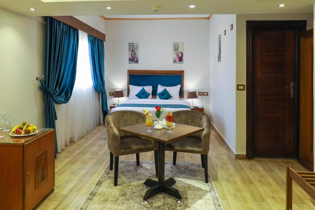 Junior Suite Bedroom